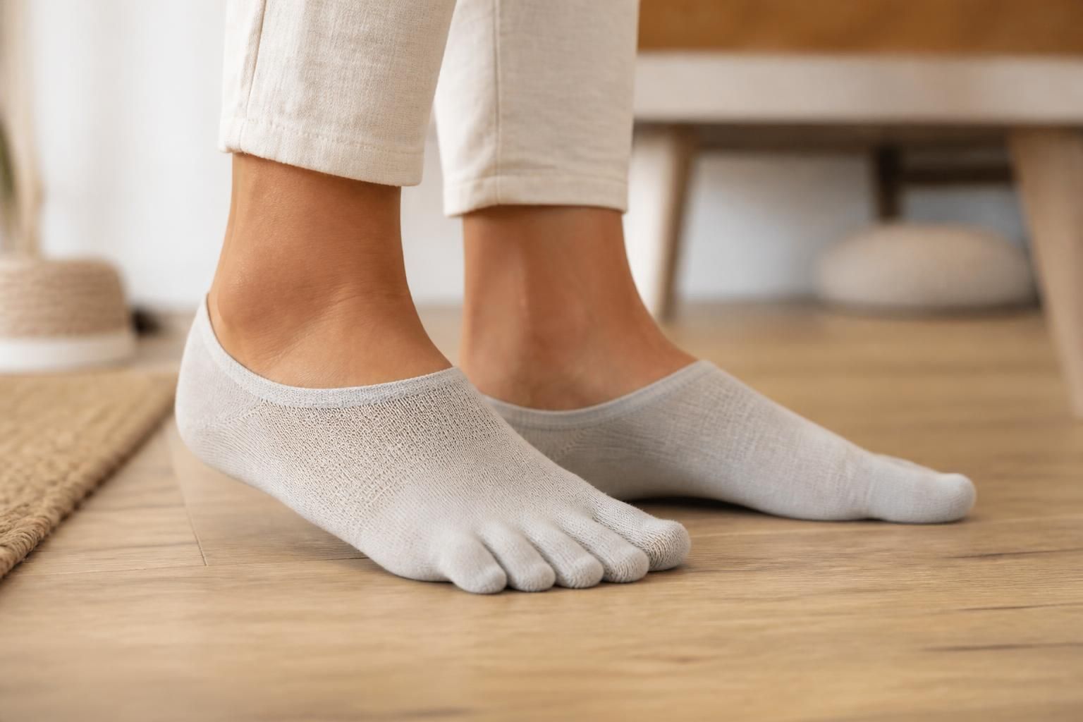 découvrez nos chaussettes barefoot conçues pour offrir un confort naturel au quotidien, alliant liberté de mouvement et douceur pour vos pieds.