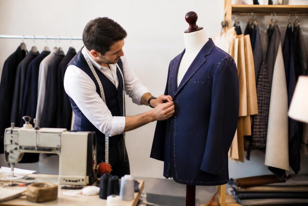 jp retouches : services professionnels et conseils personnalisés pour un ajustement parfait de vos vêtements.